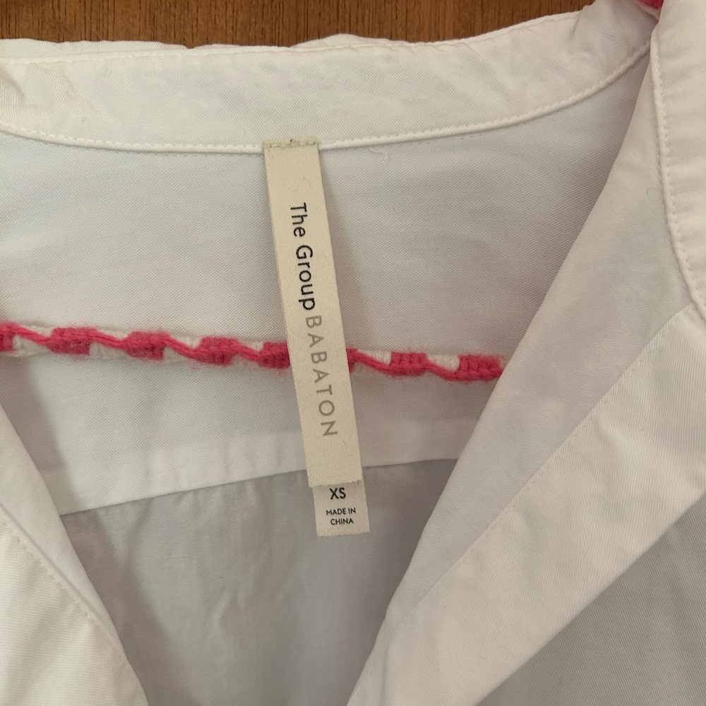 Aritzia Babaton Button Down Shirt - Picture 3 of 5